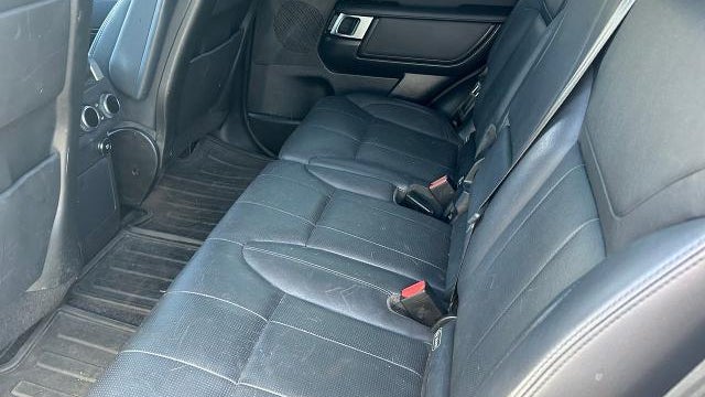 2020 Land Rover Discovery Landmark Edition