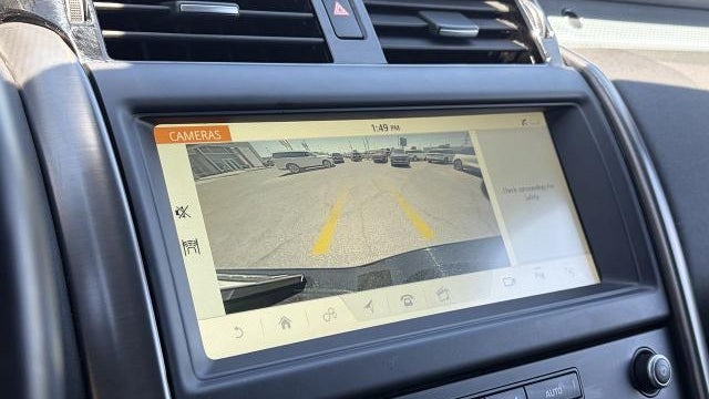 2020 Land Rover Discovery Landmark Edition
