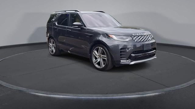 2023 Land Rover Discovery P360 Metropolitan Edition