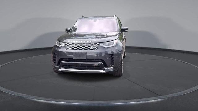 2023 Land Rover Discovery P360 Metropolitan Edition