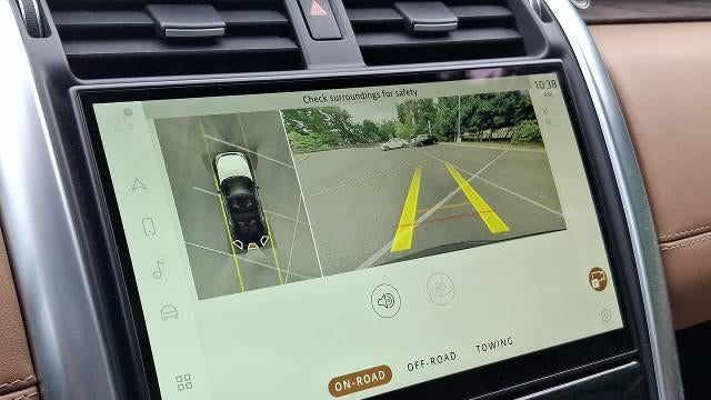 2023 Land Rover Discovery P360 Metropolitan Edition