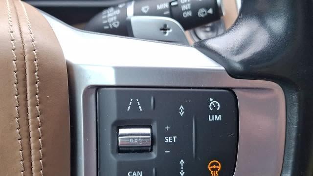2023 Land Rover Discovery P360 Metropolitan Edition
