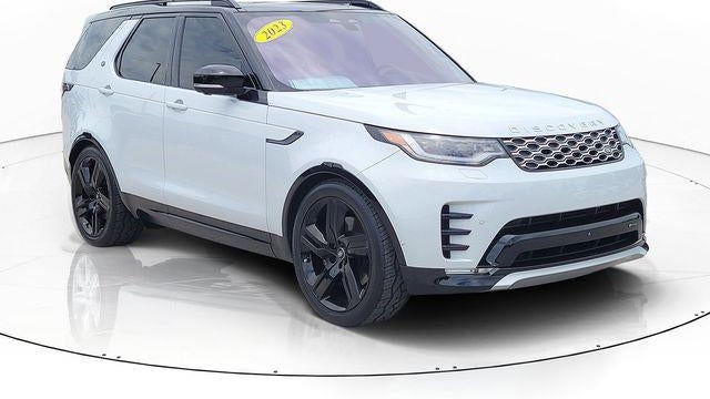 2023 Land Rover Discovery P360 Metropolitan Edition