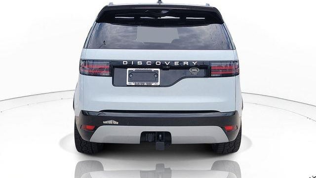 2023 Land Rover Discovery P360 Metropolitan Edition