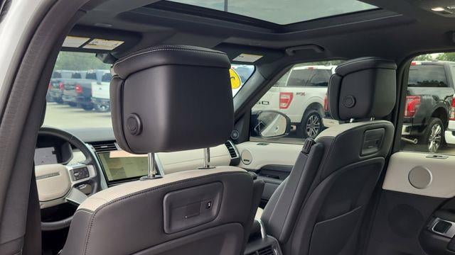 2023 Land Rover Discovery P360 Metropolitan Edition