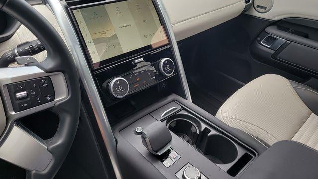 2023 Land Rover Discovery P360 Metropolitan Edition