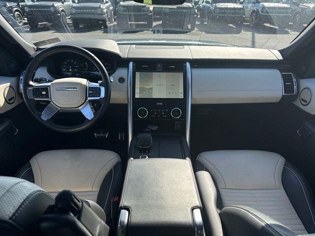 2023 Land Rover Discovery - $33,599