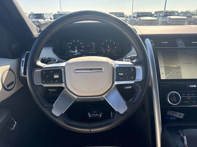2023 Land Rover Discovery - $33,599
