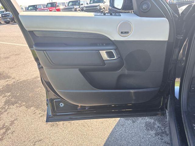 2023 Land Rover Discovery - $33,599