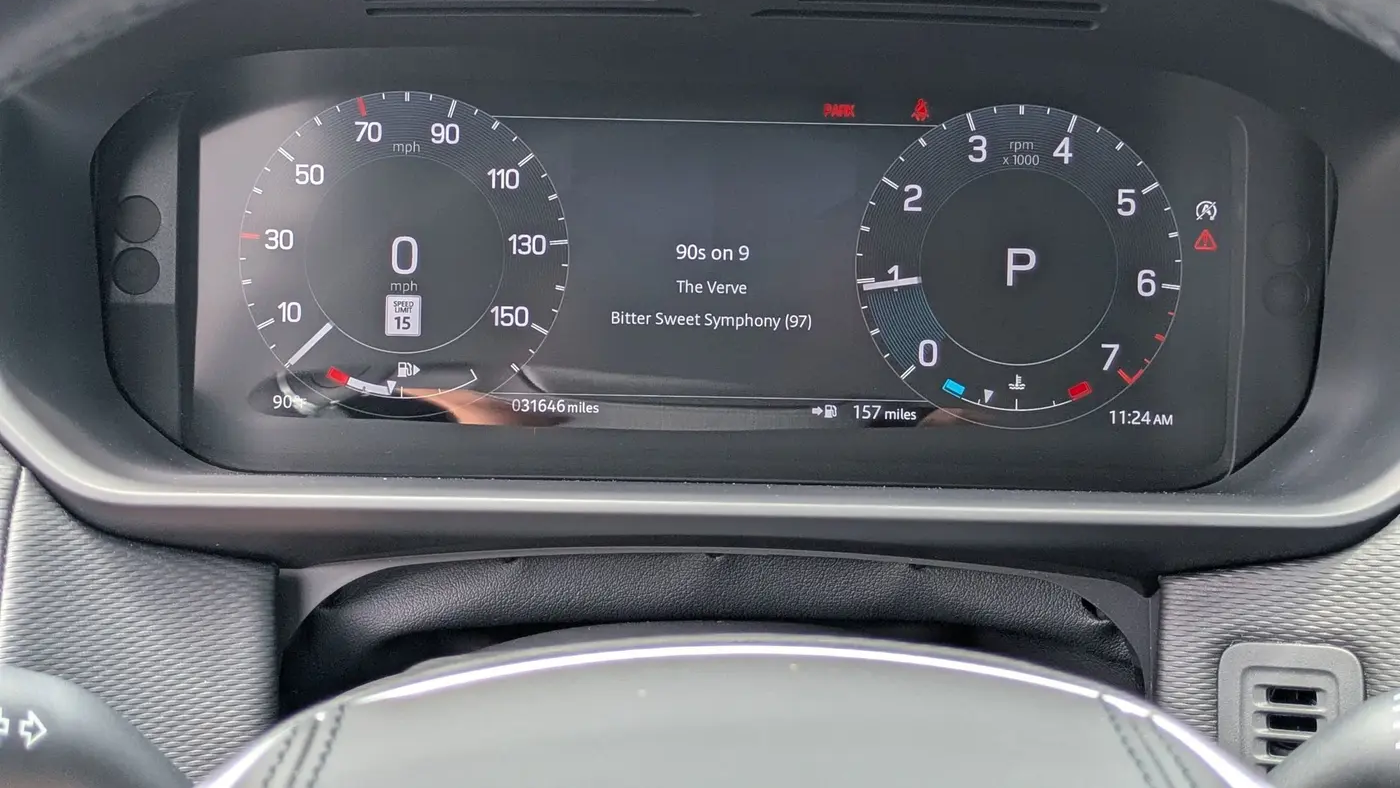 2023 Land Rover Discovery P360 Metropolitan Edition