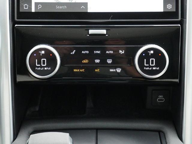2025 Land Rover Discovery - $60,966