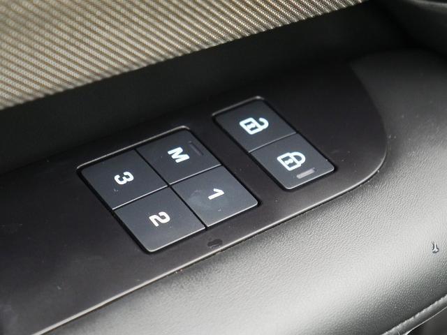 2025 Land Rover Discovery - $59,366