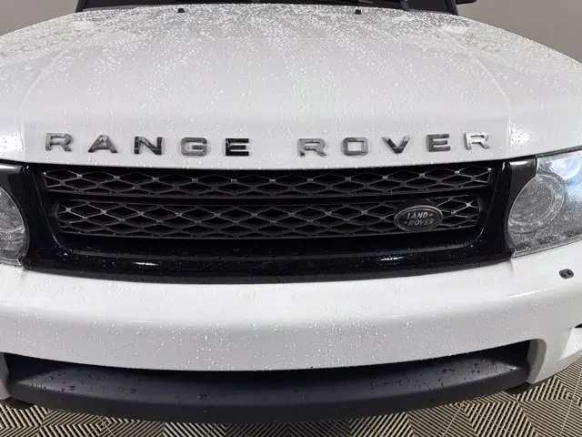 2013 Land Rover Range Rover Sport - $7,500