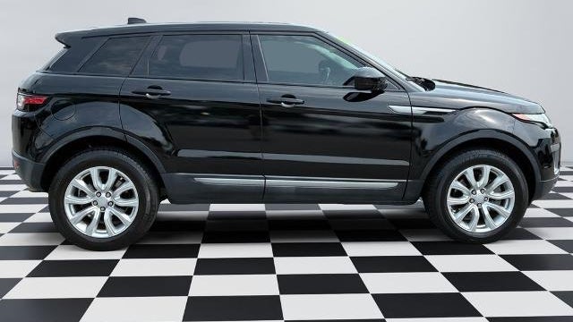 2017 Land Rover Range Rover Evoque SE