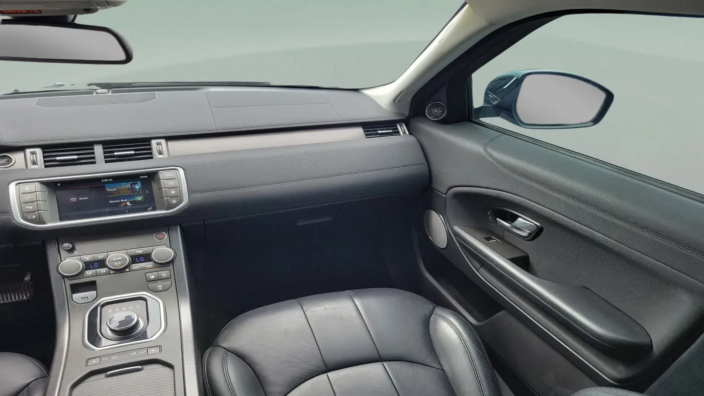 2019 Land Rover Range Rover Evoque SE