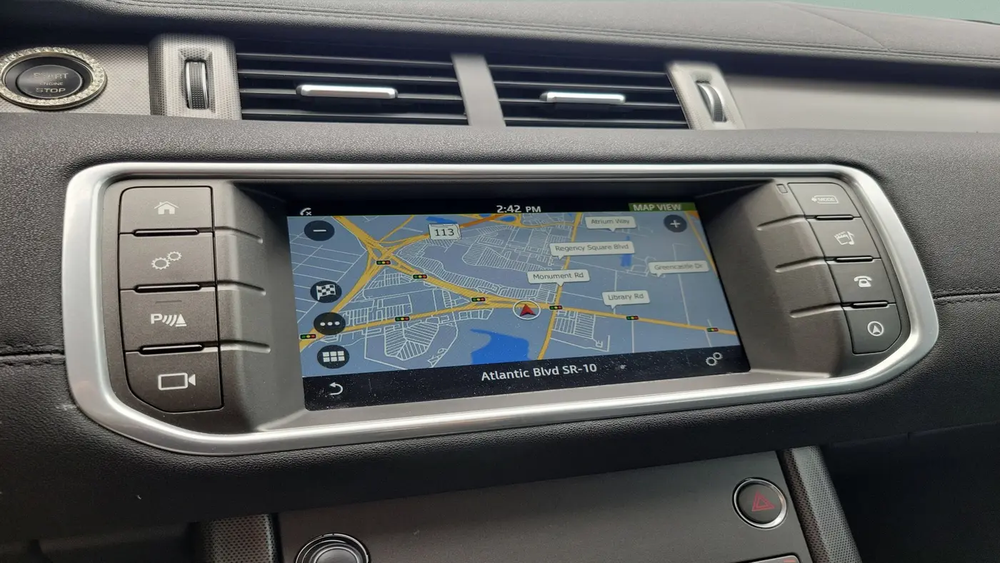 2019 Land Rover Range Rover Evoque SE