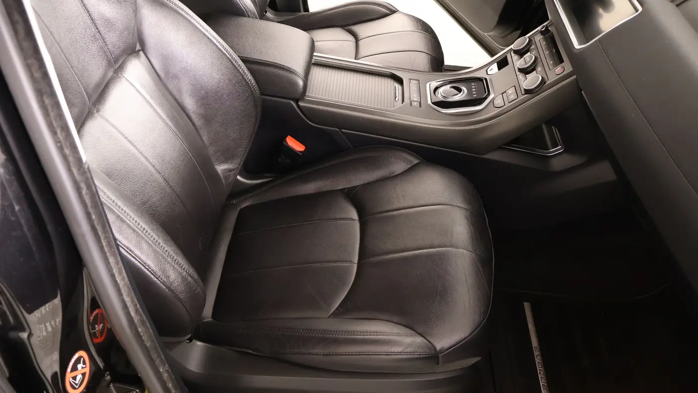 2019 Land Rover Range Rover Evoque SE