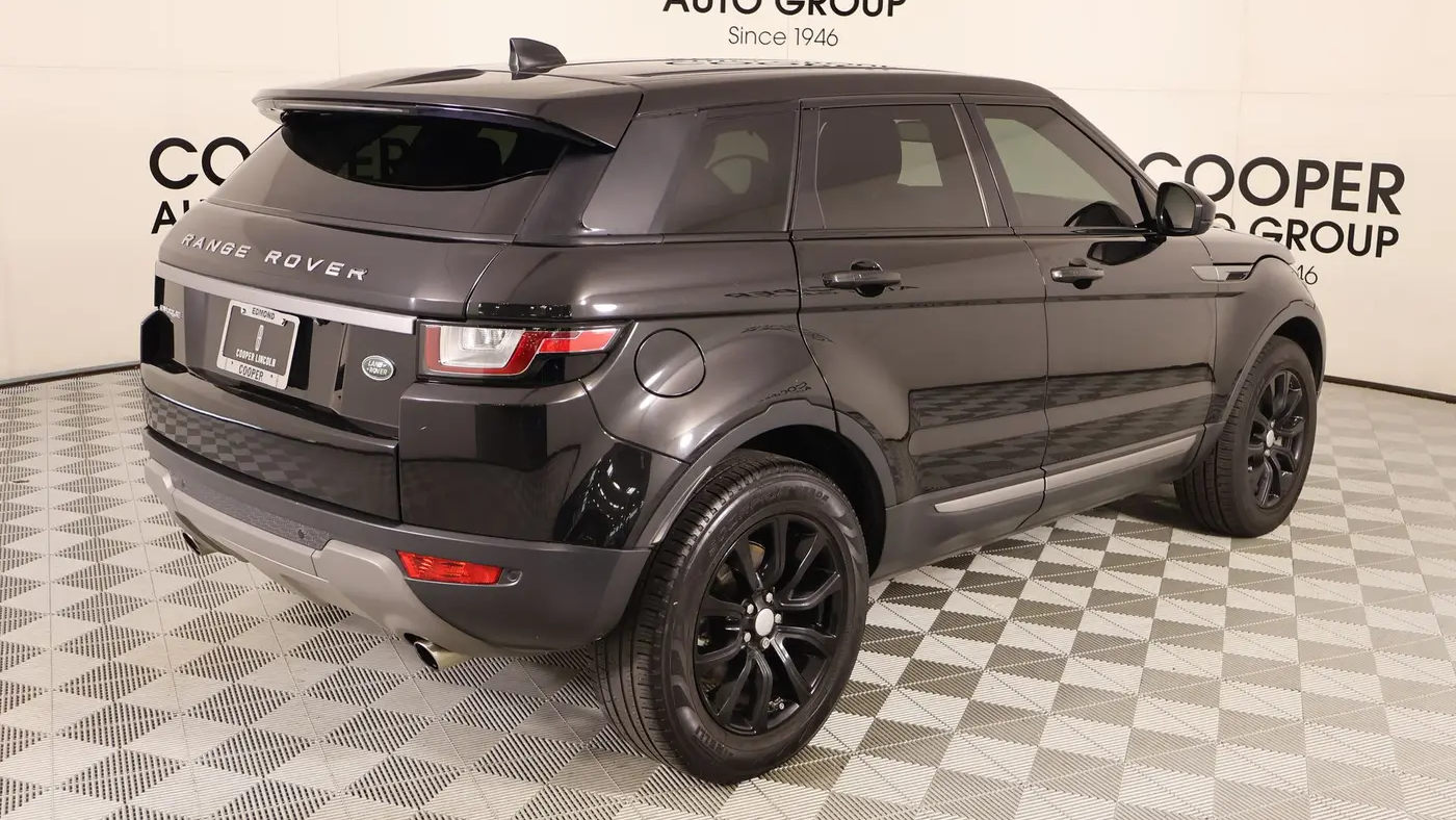 2019 Land Rover Range Rover Evoque SE