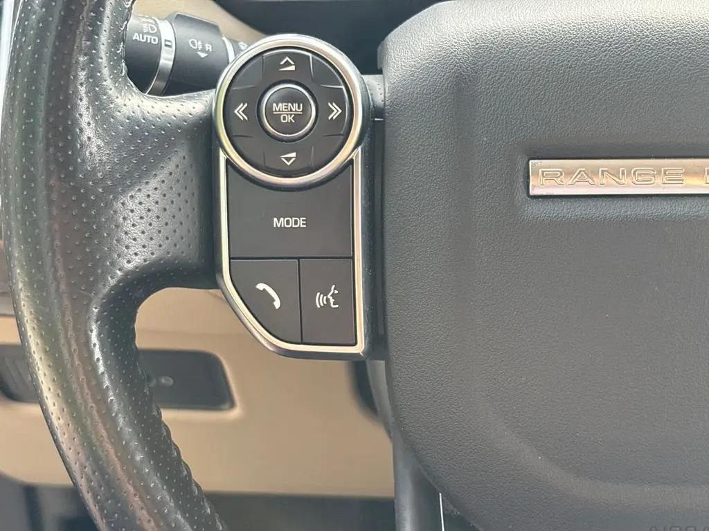 2017 Land Rover Range Rover Sport - $14,000