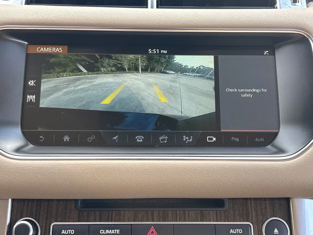 2017 Land Rover Range Rover Sport - $14,000