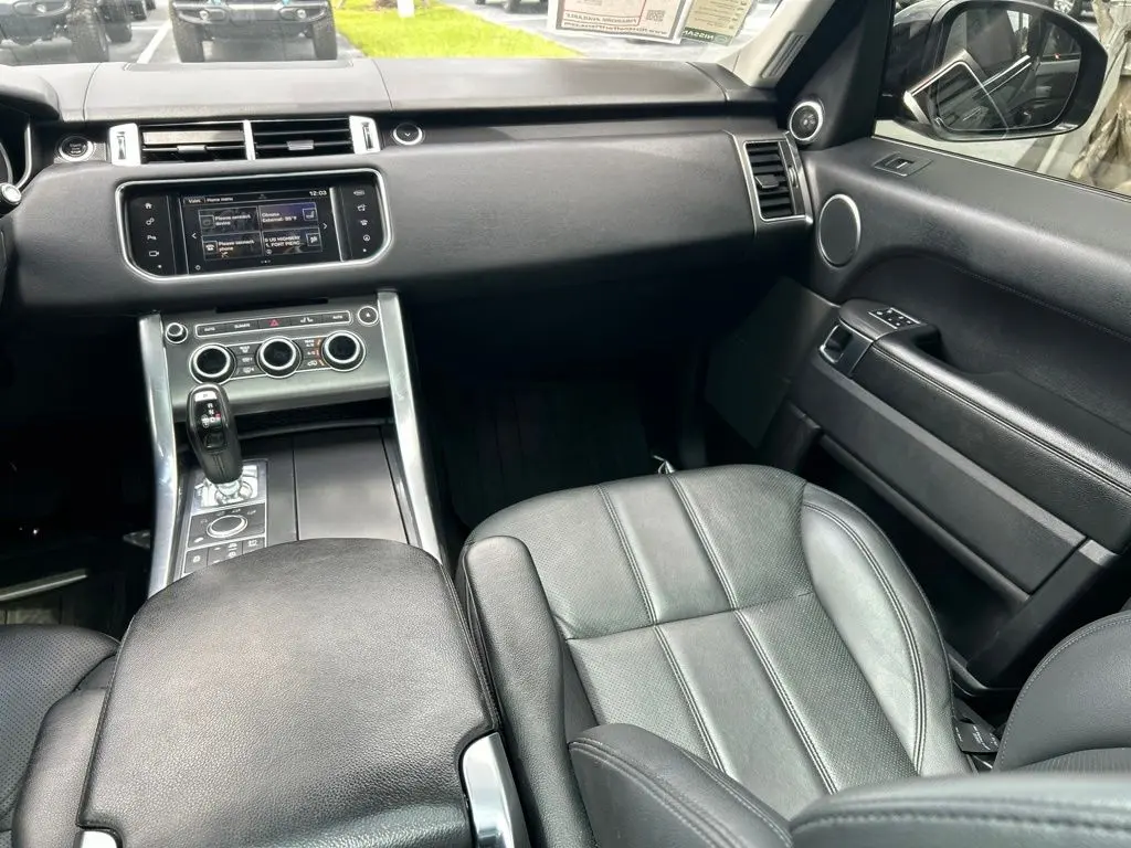 2016 Land Rover Range Rover Sport - $16,766