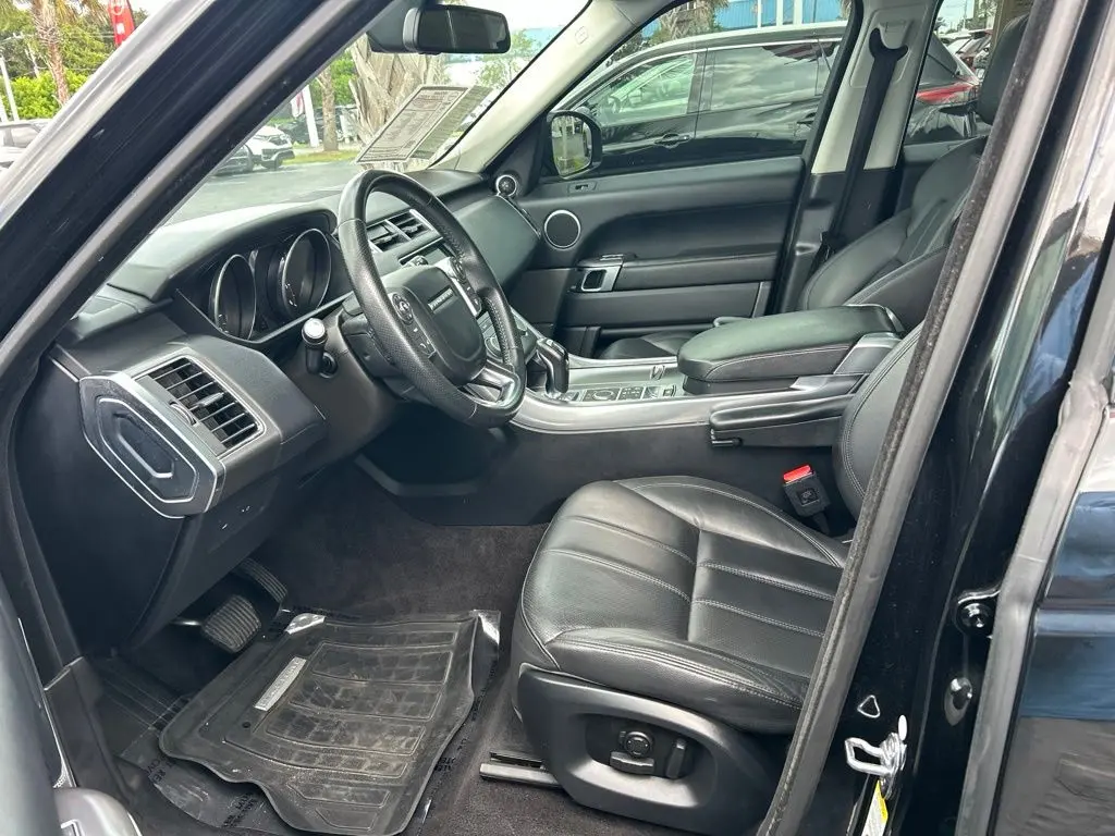 2016 Land Rover Range Rover Sport - $16,766