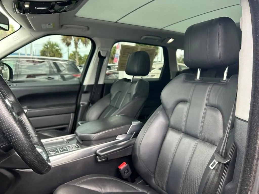 2016 Land Rover Range Rover Sport - $16,766