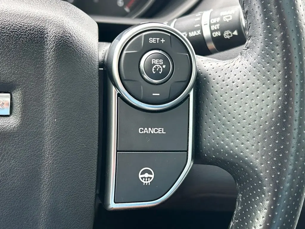 2016 Land Rover Range Rover Sport - $16,766