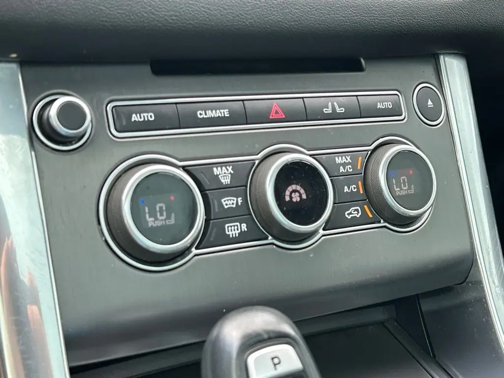 2016 Land Rover Range Rover Sport - $16,766