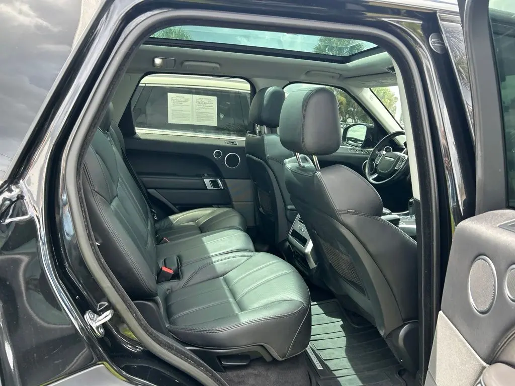 2016 Land Rover Range Rover Sport - $16,766
