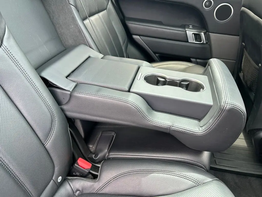 2016 Land Rover Range Rover Sport - $16,766
