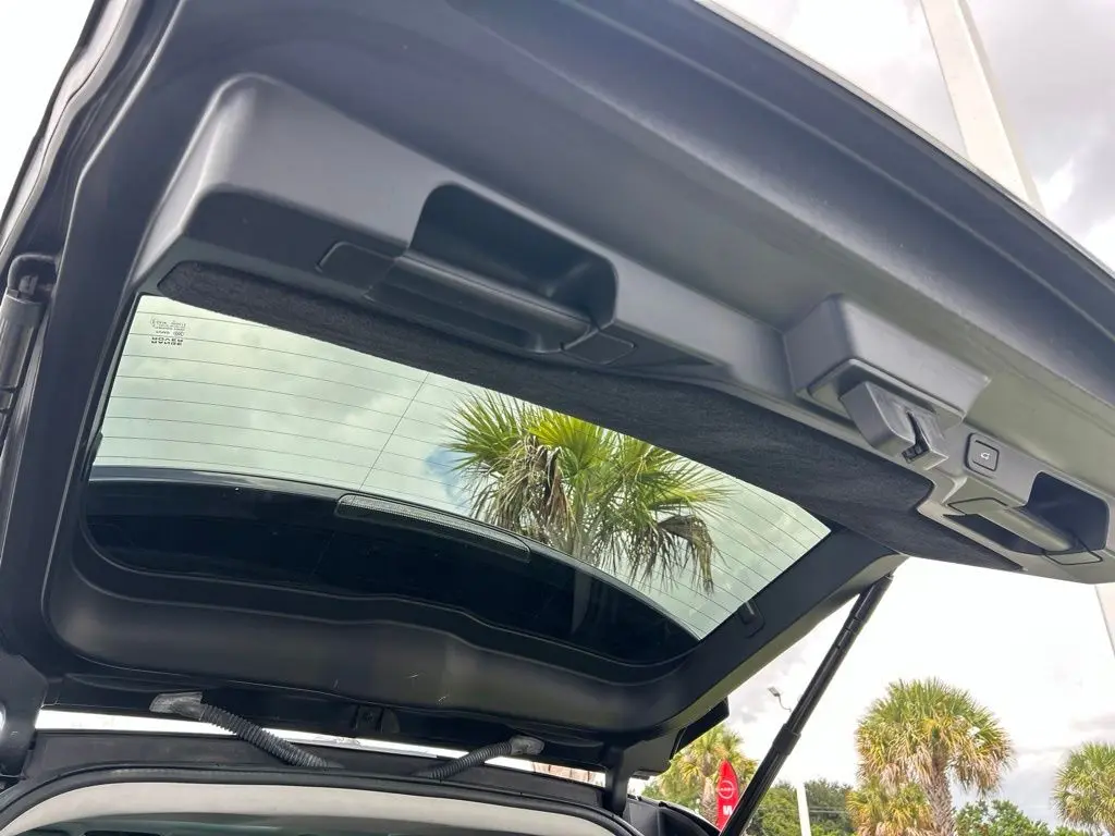 2016 Land Rover Range Rover Sport - $16,766