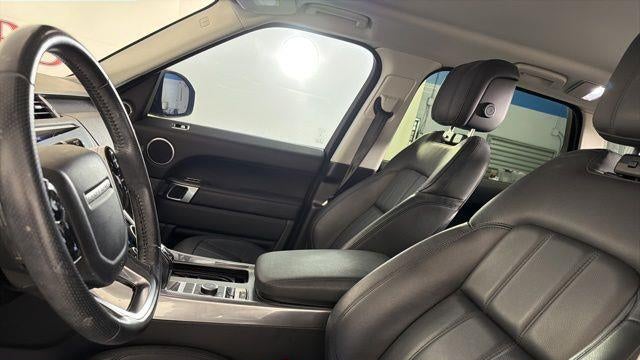 2020 Land Rover Range Rover Sport SE