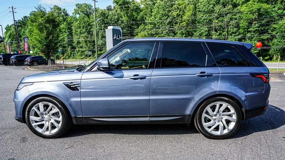 2020 Land Rover Range Rover Sport SE