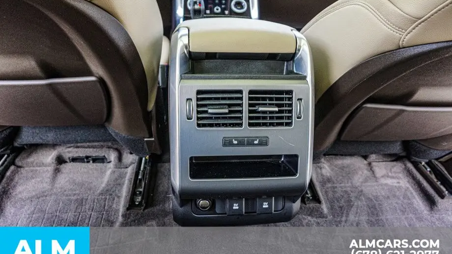 2020 Land Rover Range Rover Sport SE