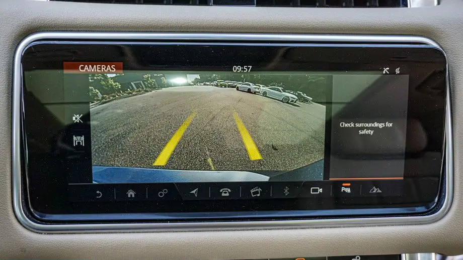 2020 Land Rover Range Rover Sport SE