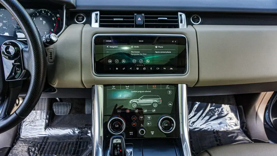 2020 Land Rover Range Rover Sport SE