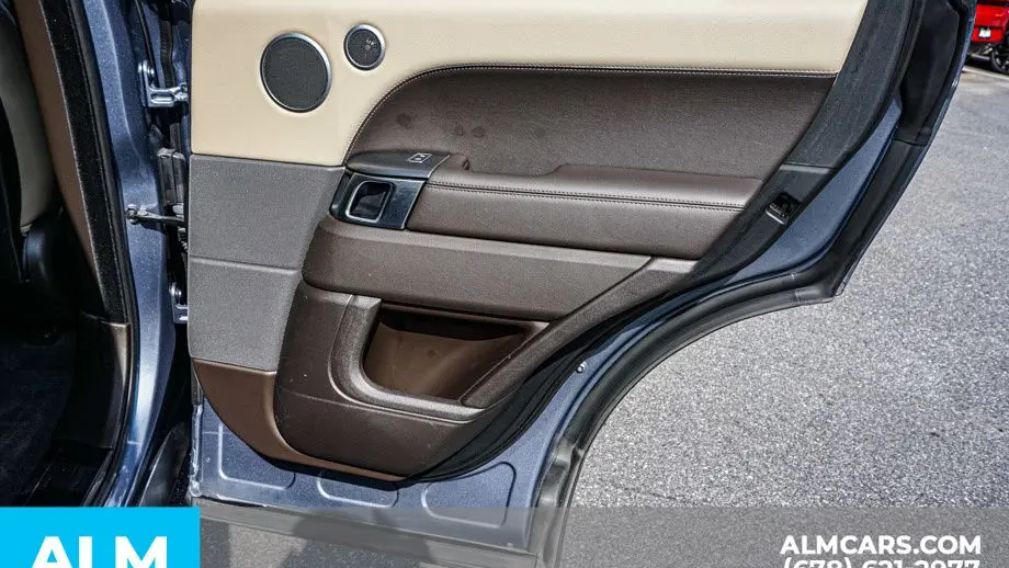 2020 Land Rover Range Rover Sport SE