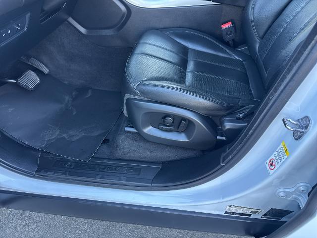 2016 Land Rover Range Rover Sport - $16,999