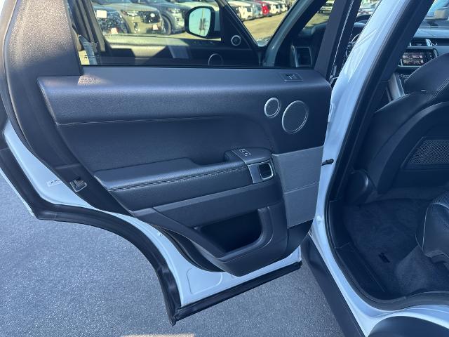 2016 Land Rover Range Rover Sport - $16,999