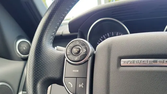2015 Land Rover Range Rover Sport SE
