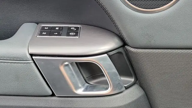 2015 Land Rover Range Rover Sport SE