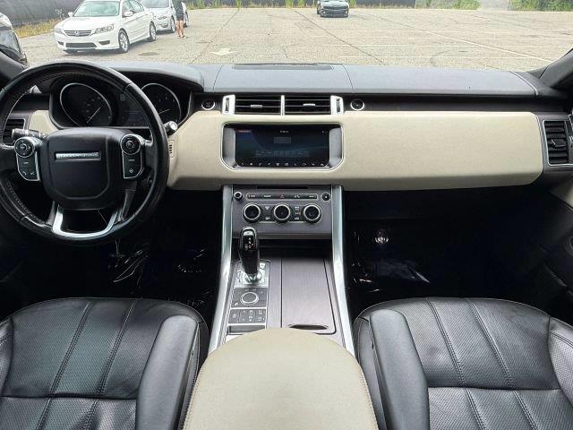 2017 Land Rover Range Rover Sport - $17,950