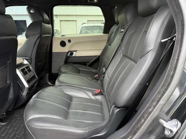 2017 Land Rover Range Rover Sport - $17,950
