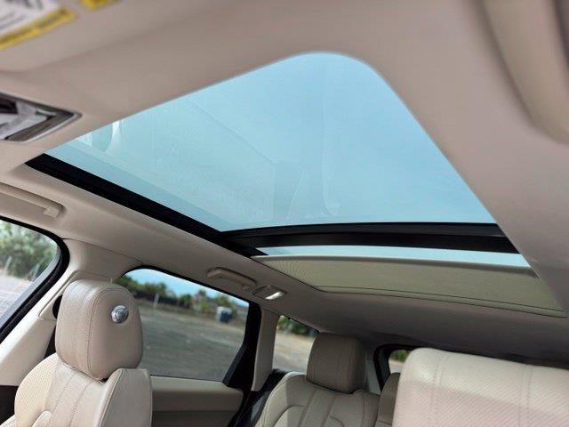 2016 Land Rover Range Rover Sport - $19,999