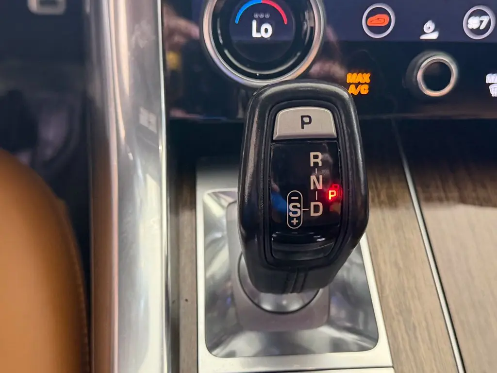 2018 Land Rover Range Rover Sport - $22,950