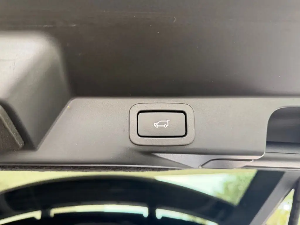 2018 Land Rover Range Rover Sport - $22,950