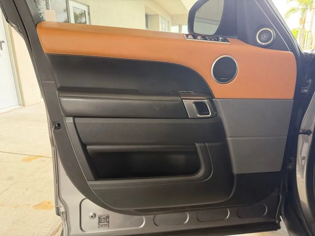 2018 Land Rover Range Rover Sport - $22,950