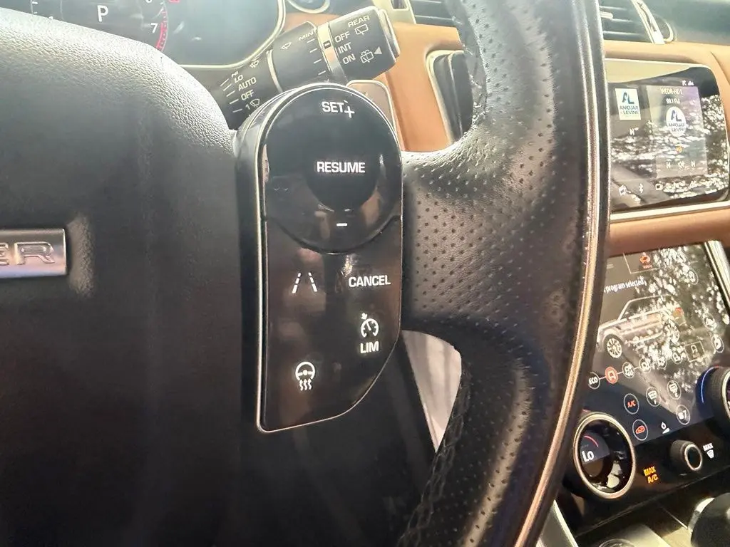2018 Land Rover Range Rover Sport - $22,950
