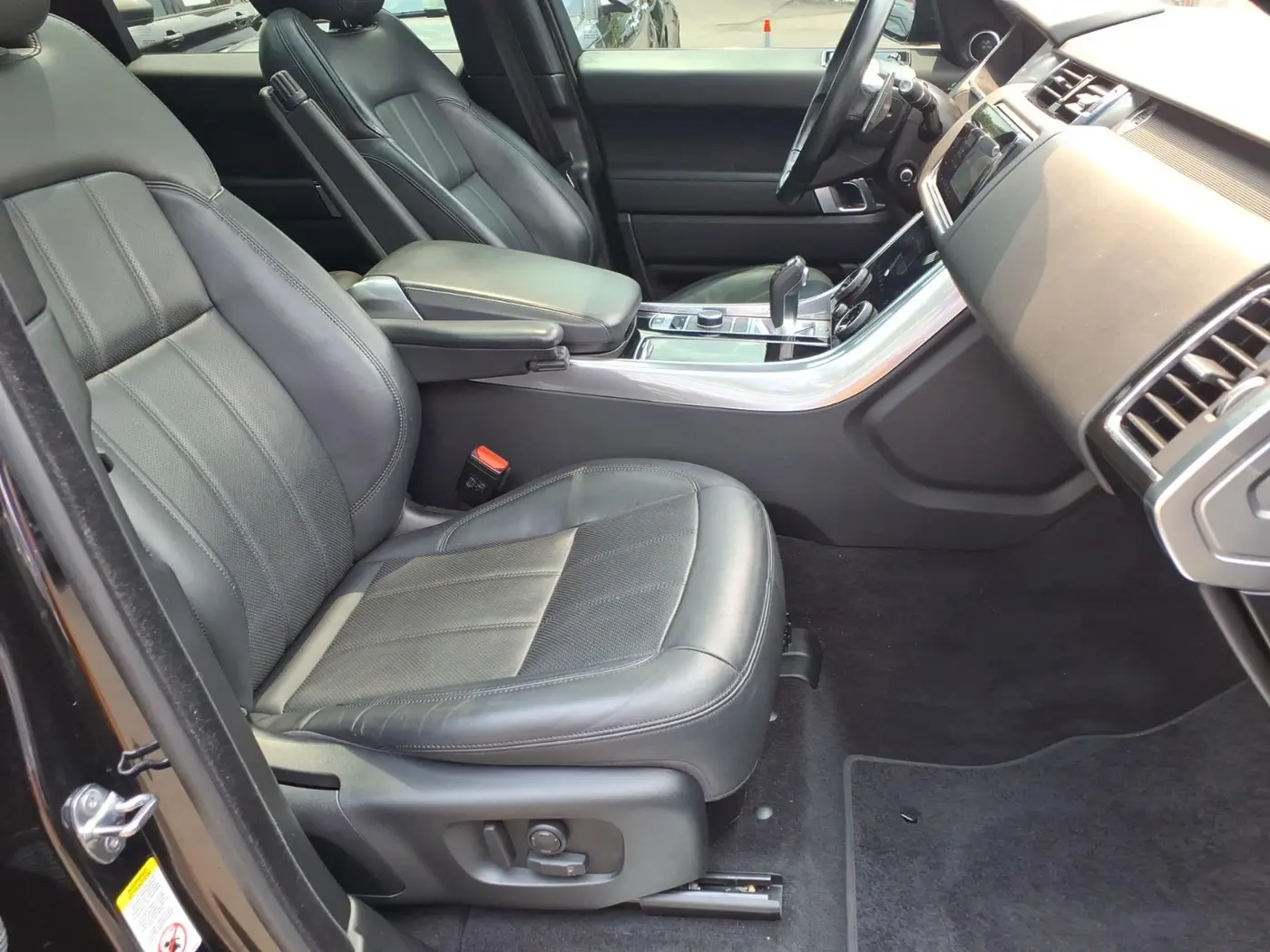 2021 Land Rover Range Rover Sport - $29,997